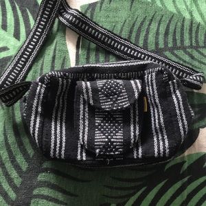 Adorable black and white cross body